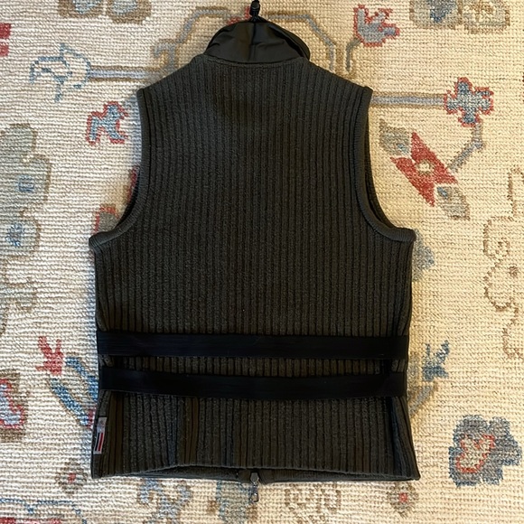 Moncler - Picture 4 of 9